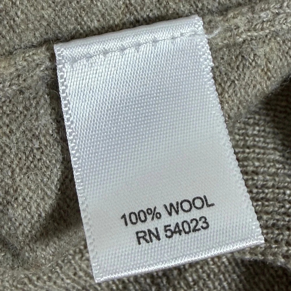 Banana Republic Men's Extra Fine Merino Wool Button Cardigan Tan Grey Size Large